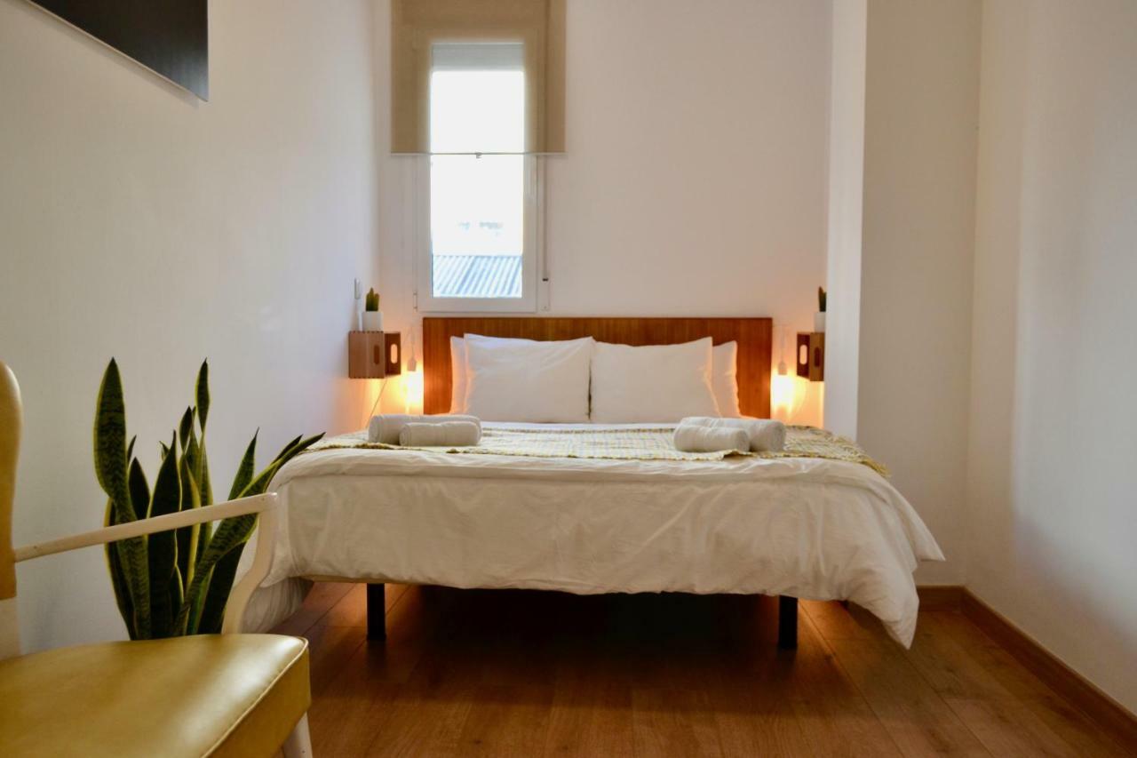 Hola Valencia - Holiday Apartments Rum bild